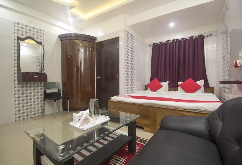 酒店 Greater Kailash The Palace By Oyo Rooms