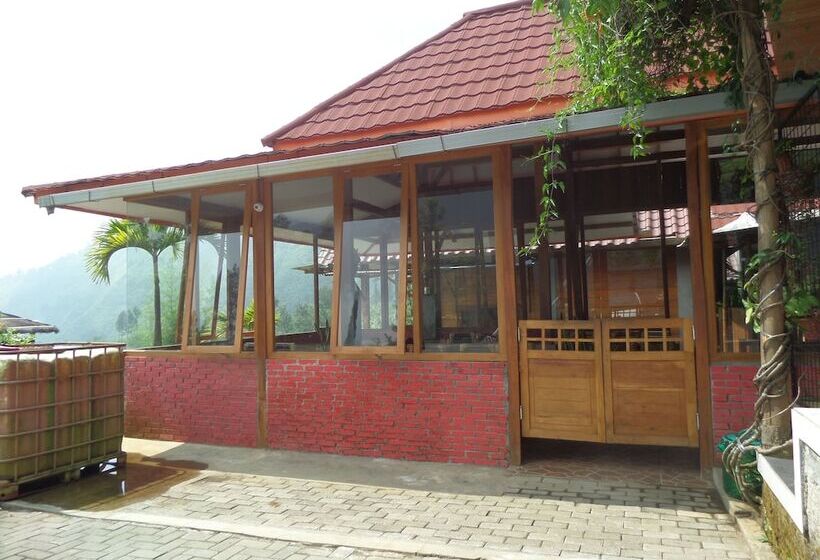 בית מלון כפרי Istana Petani