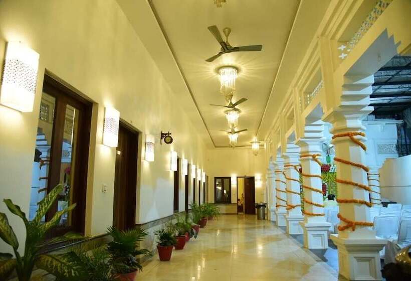 酒店 Kohinoor Palace