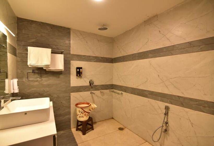 酒店 Kohinoor Palace