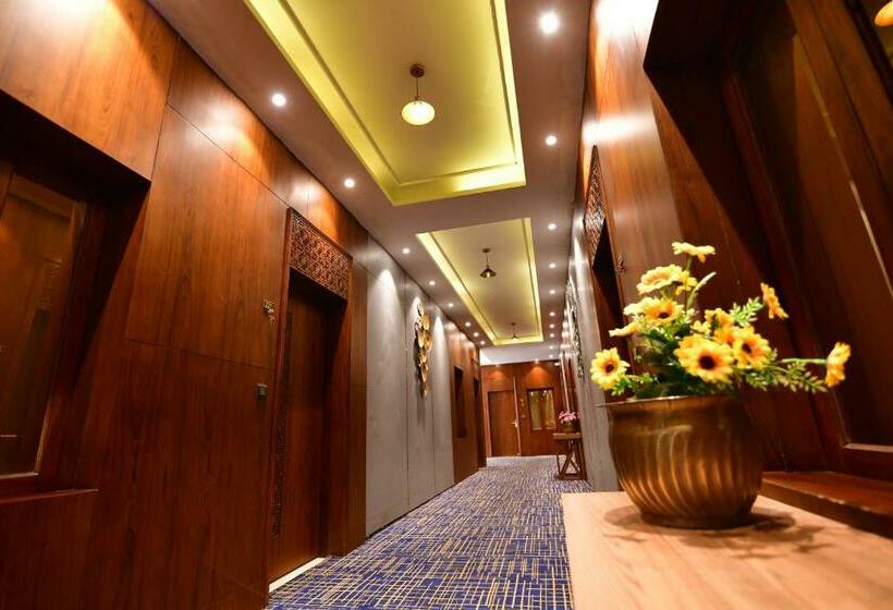 酒店 Kohinoor Palace