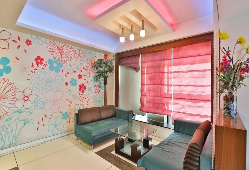 Hotel Laksh Residency