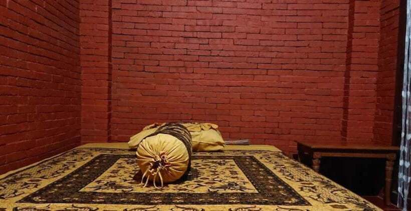 בית מלון כפרי Majapahit Homestay By Bhagaskara