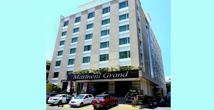 호텔 Masineni Grand