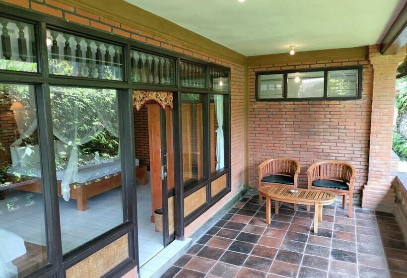 בית מלון כפרי Melati Cottages Ubud