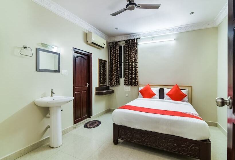 בית מלון כפרי Mmr Tower By Oyo Rooms