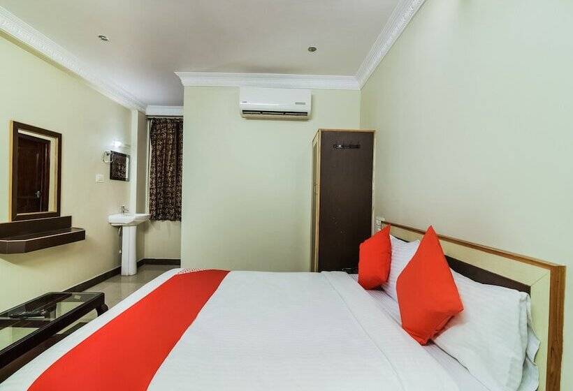 בית מלון כפרי Mmr Tower By Oyo Rooms