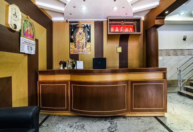 בית מלון כפרי Mmr Tower By Oyo Rooms