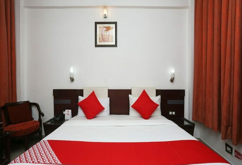 酒店 Oyo 6242 Jalsa Resort