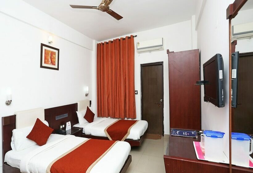 酒店 Oyo 6242 Jalsa Resort