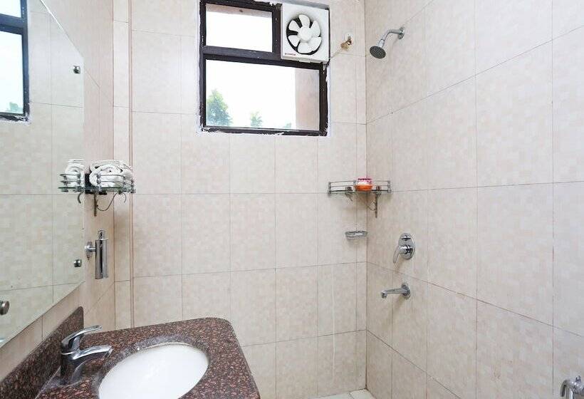 酒店 Oyo 6242 Jalsa Resort