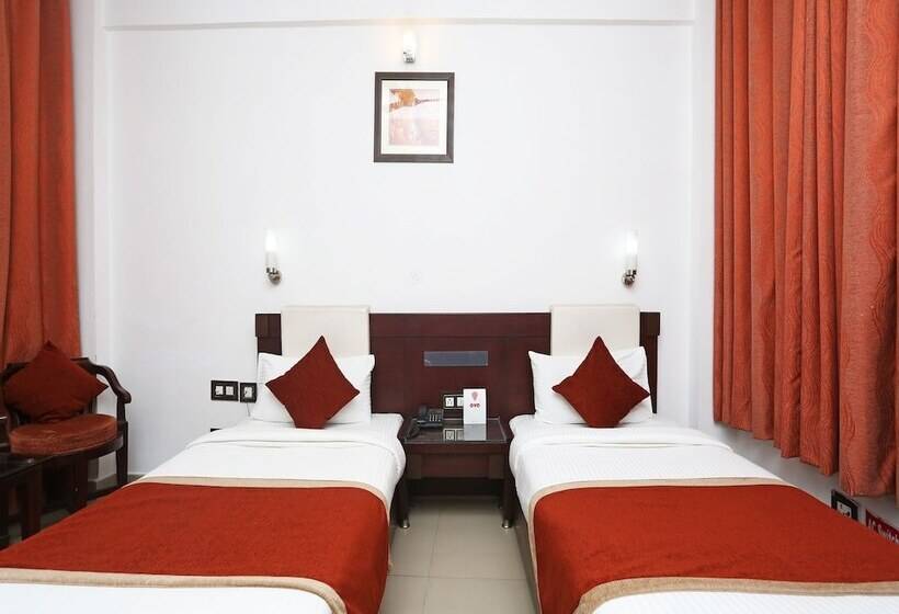 酒店 Oyo 6242 Jalsa Resort