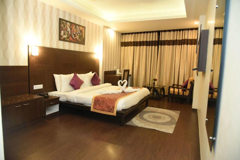 בית מלון כפרי Park View Clarks Inn Arrah