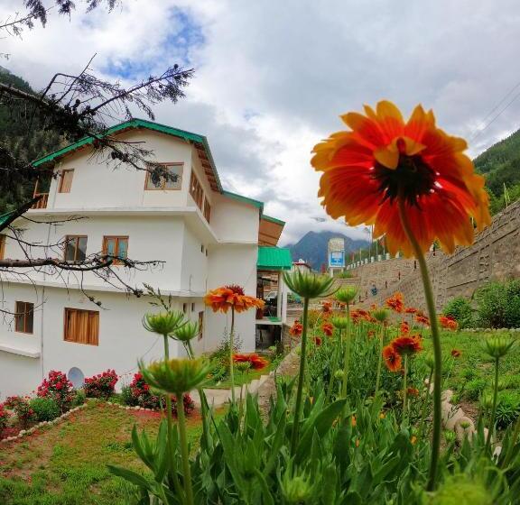 בית מלון כפרי Prakritithe Retreat