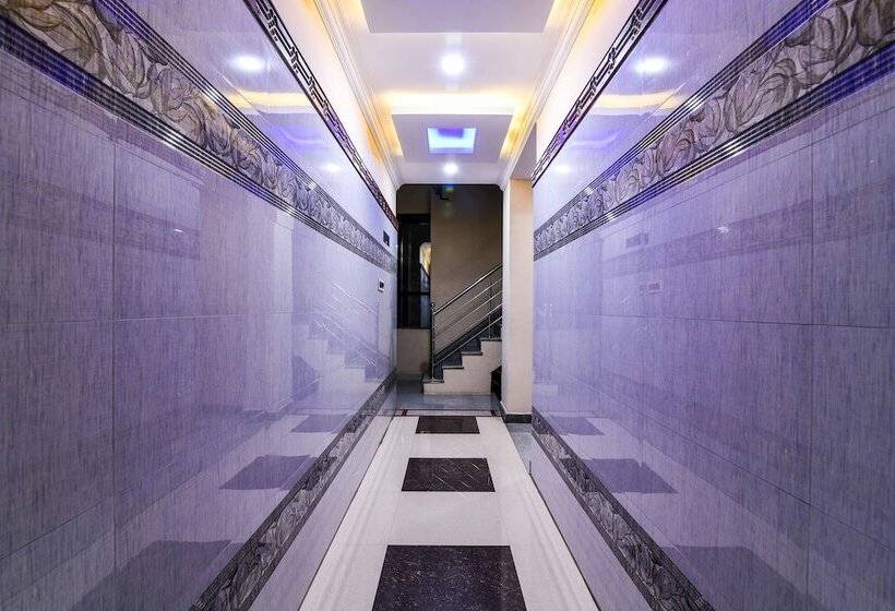 בית מלון כפרי Pujitha Residency By Oyo Rooms