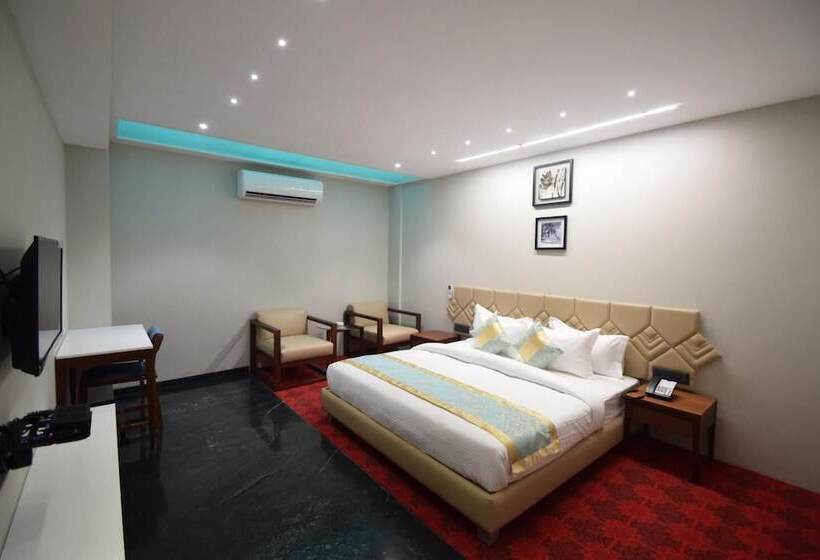 فندق Rama Residency