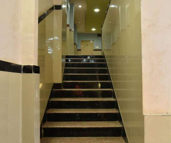 Отель Ravi Teja