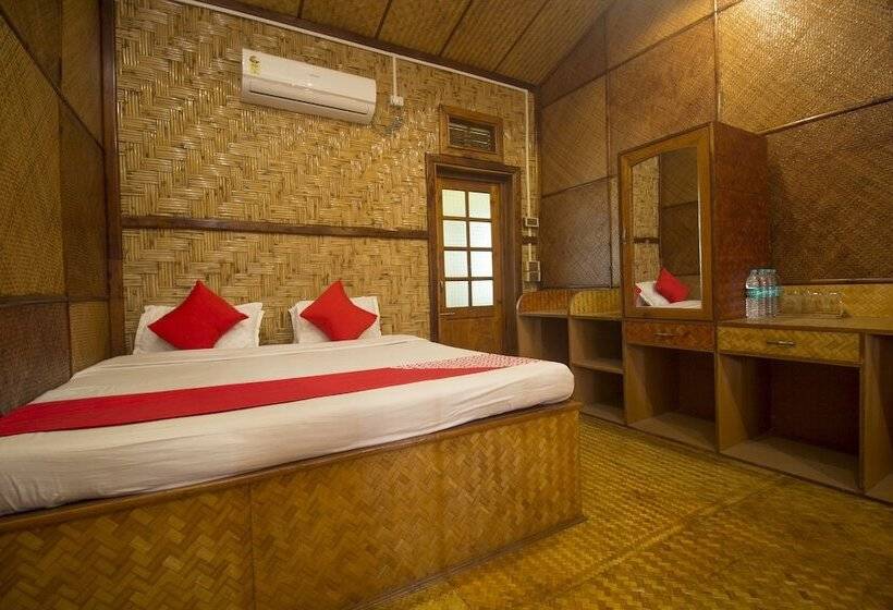 ホテル Resort Gorumara Nest By Oyo Rooms