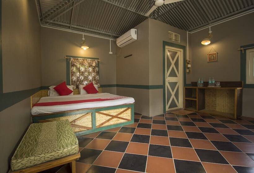 ホテル Resort Gorumara Nest By Oyo Rooms