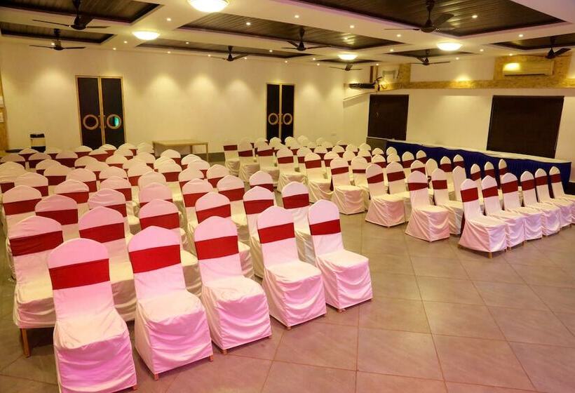 فندق Sai River Resort