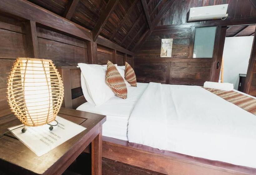 בית מלון כפרי Sandat Bali Villa Canggu