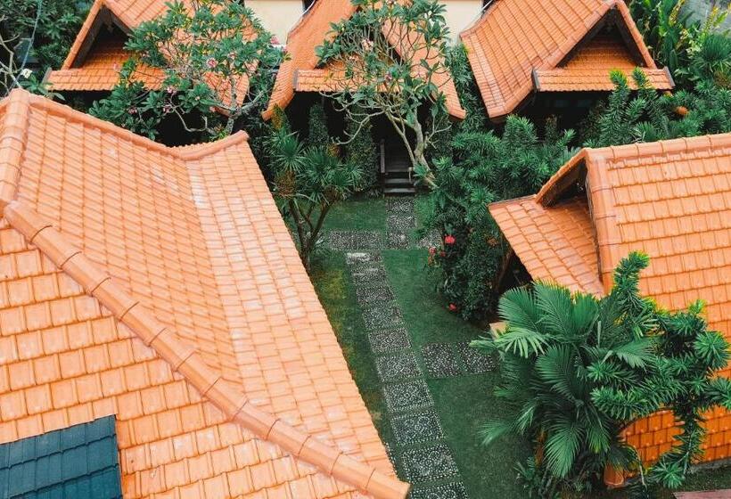 בית מלון כפרי Sandat Bali Villa Canggu