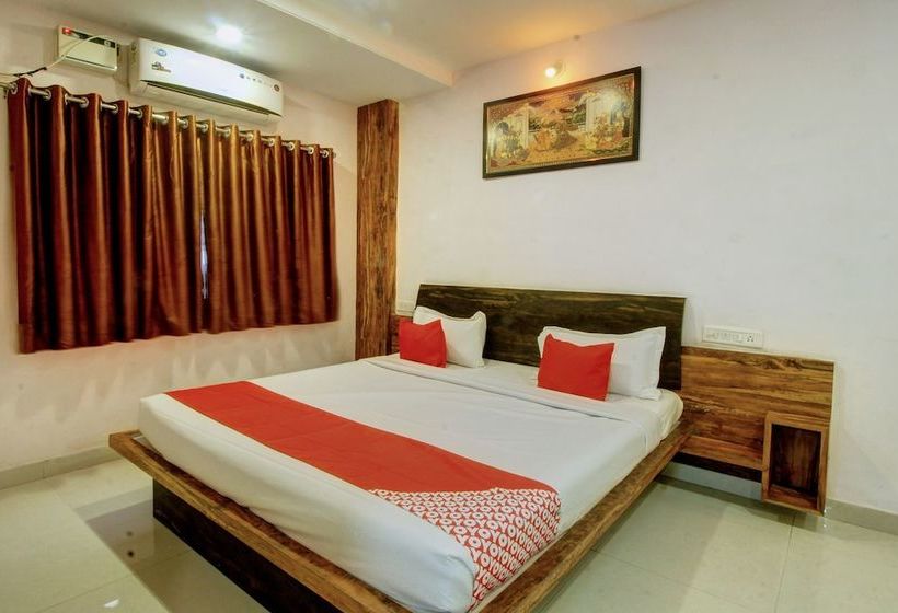 בית מלון כפרי Sangam Residency By Oyo Rooms