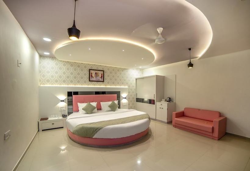 Отель Shivalik   Mehsana