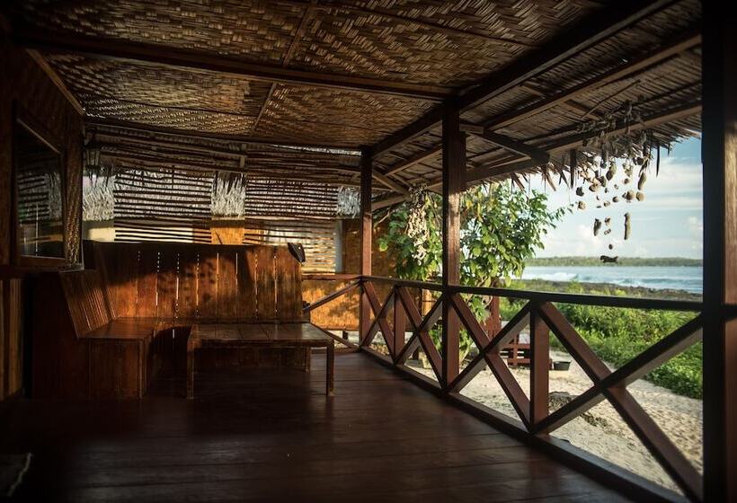 ホテル Simeulue Surflodges