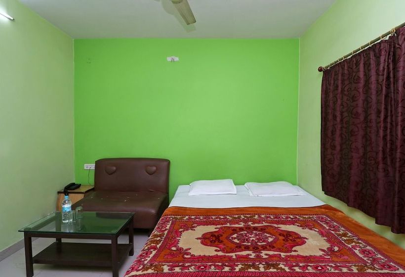 ホテル Spot On 42114  Ashoka