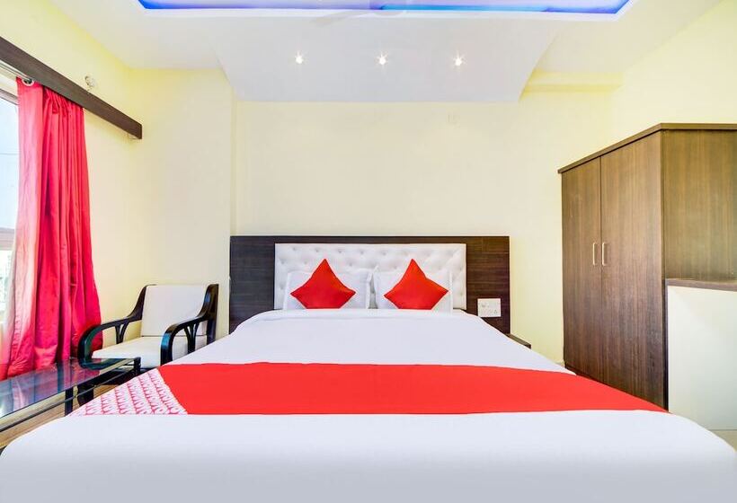 호텔 Srs Regency By Oyo Rooms
