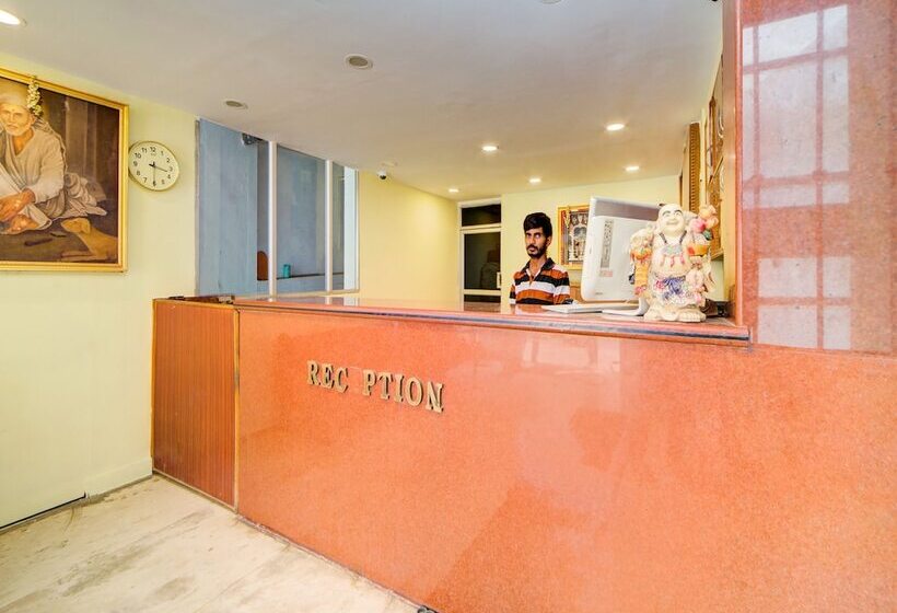 בית מלון כפרי Srs Regency By Oyo Rooms