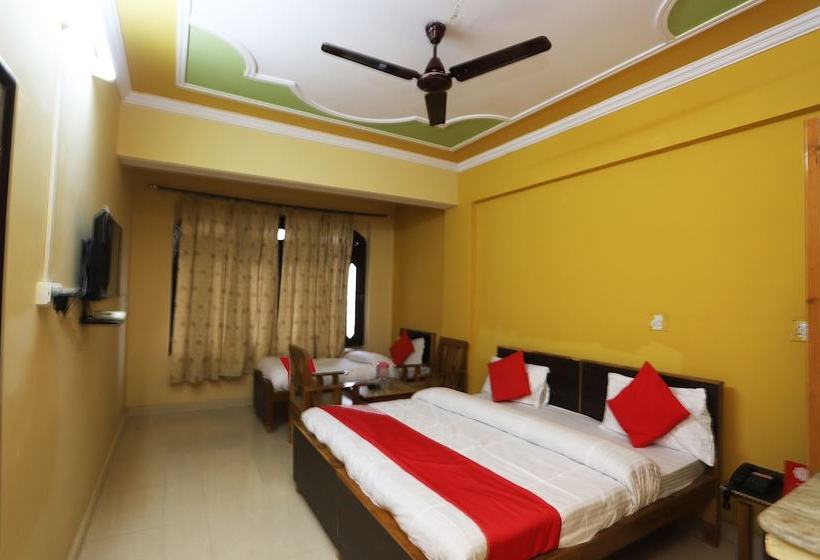 هتل Surya By Oyo Rooms