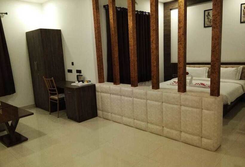 Hotel Tanishq Resort Nimbahera