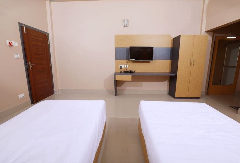 فندق Tesco Resort