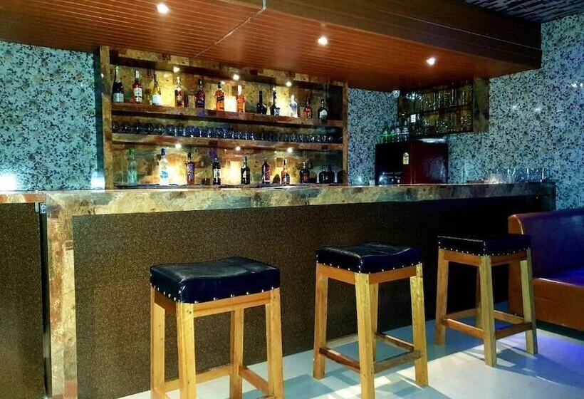 فندق Tesco Resort