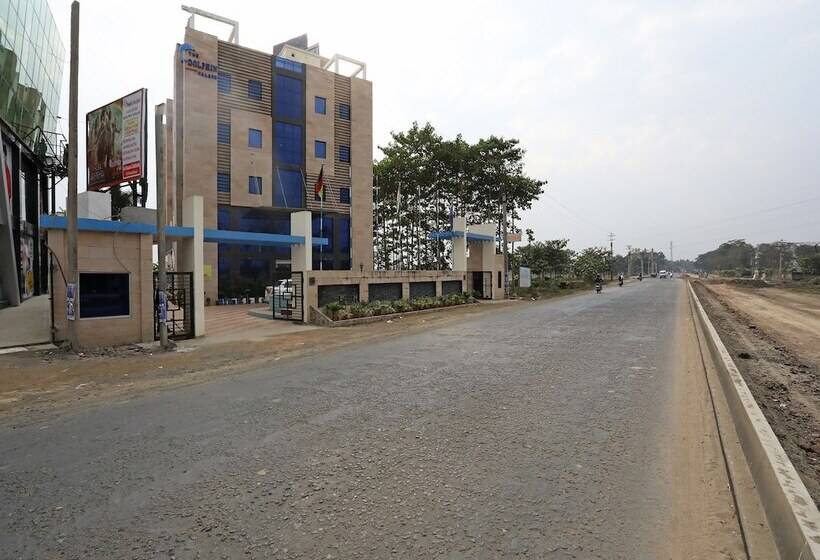 ホテル The Dolphin Palace By Oyo Rooms