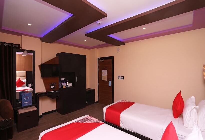 ホテル The Dolphin Palace By Oyo Rooms