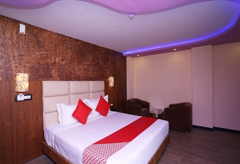 ホテル The Dolphin Palace By Oyo Rooms