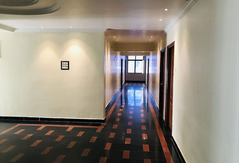 בית מלון כפרי Naveed Residency