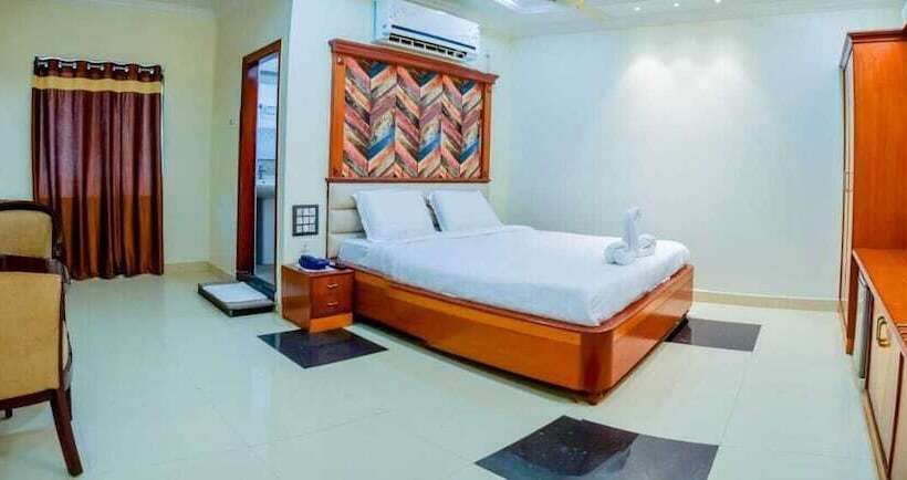 בית מלון כפרי Naveed Residency