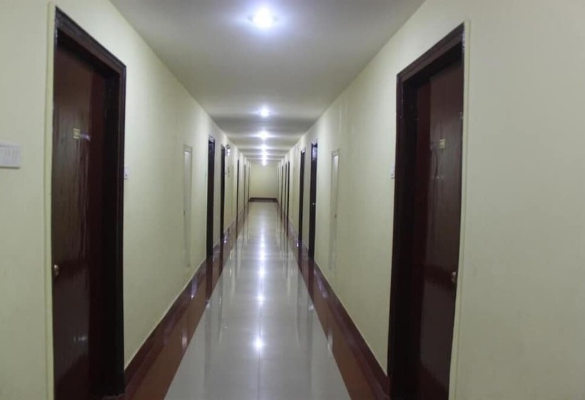 Отель The Rajgir Residency