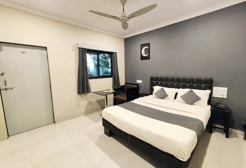 فندق Tourist Resort