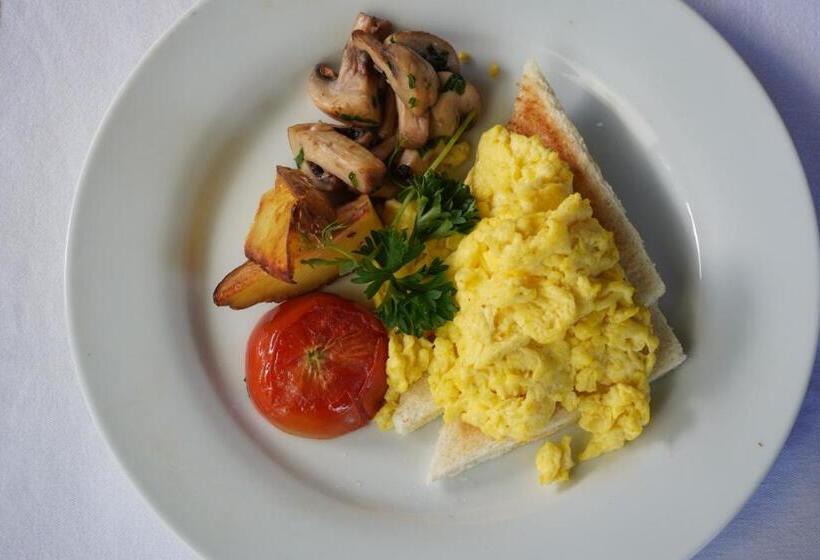 בית מלון כפרי Uma Dawa Resort And Spa