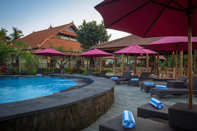 בית מלון כפרי Uma Dawa Resort And Spa