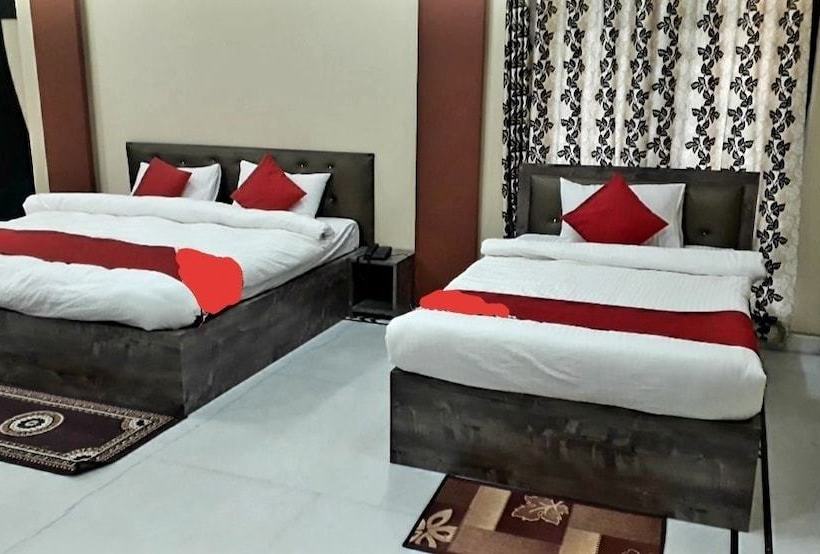 Отель Utkarsh Villa