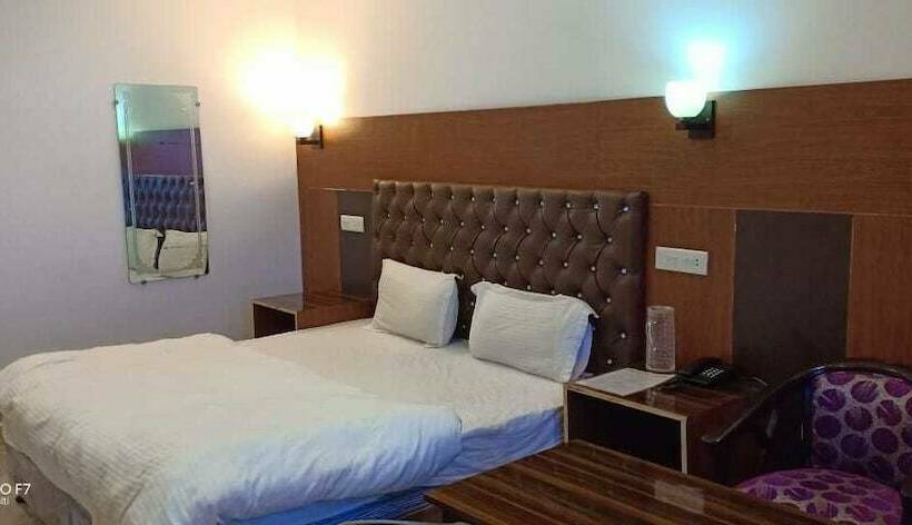 בית מלון כפרי Valley View