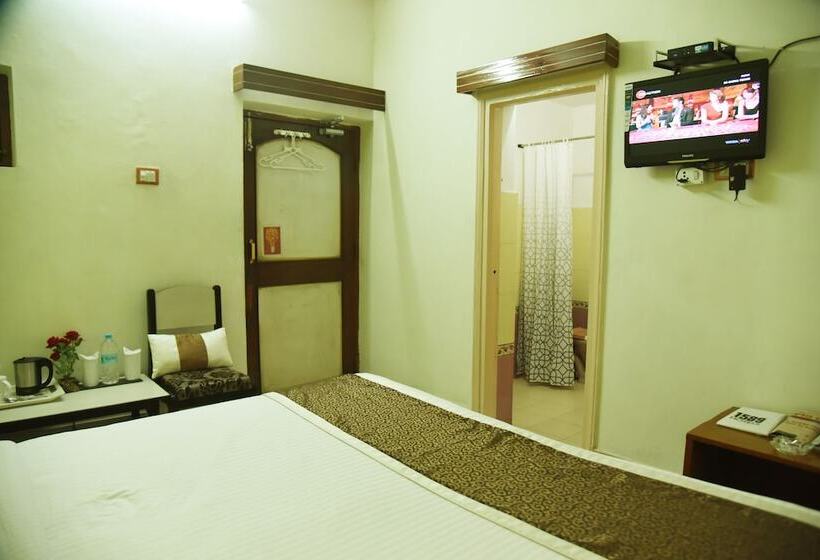 ホテル Rnb Select Vijay Delux