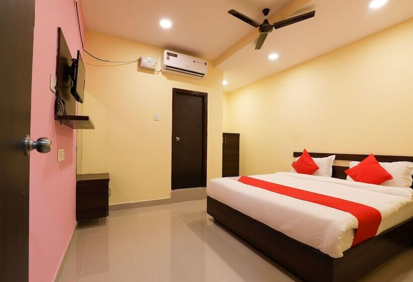 ホテル Virat Residency By Oyo Rooms