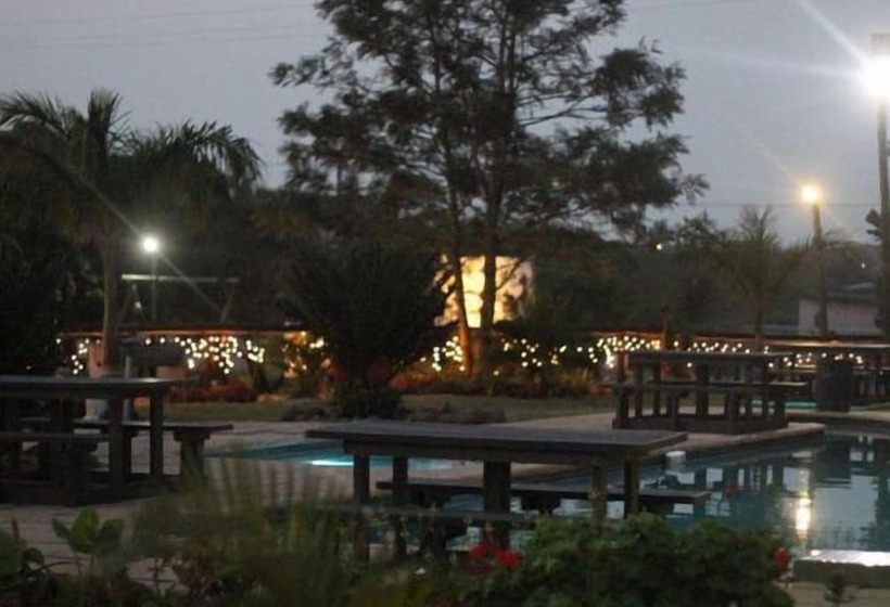 בית מלון כפרי Vis Agie Resort